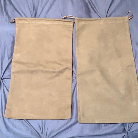 Authentic Gucci shoe dust bags pair - Picture 5 of 6